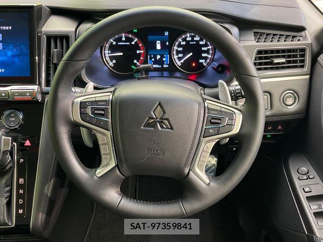 Mitsubishi DELICA 2025-06 8728422-11
