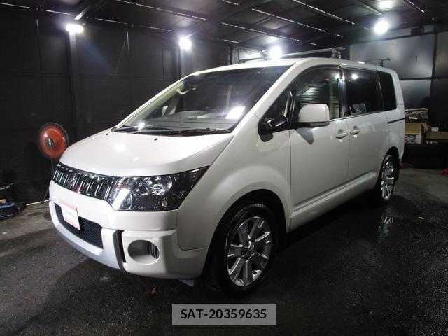 Mitsubishi DELICA 2015-08 8728627-0
