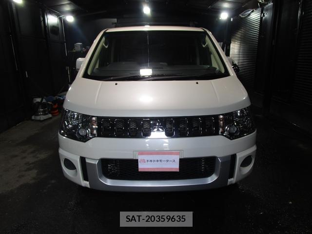 Mitsubishi DELICA 2015-08 8728627-11