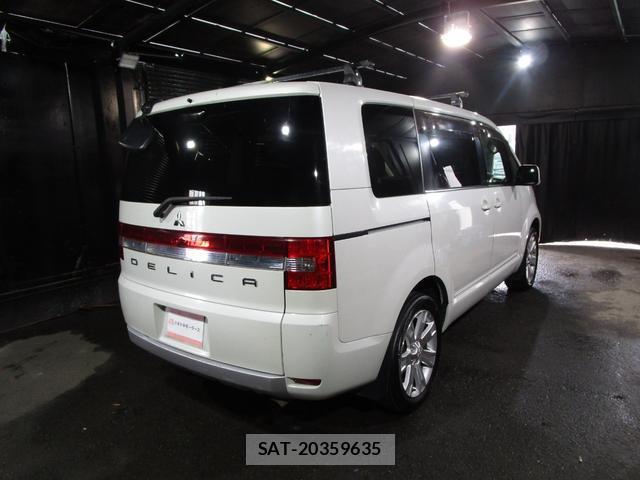 Mitsubishi DELICA 2015-08 8728627-6