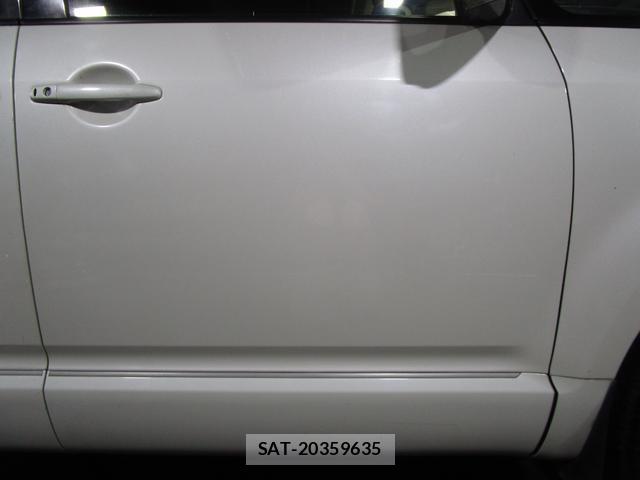 Mitsubishi DELICA 2015-08 8728627-8