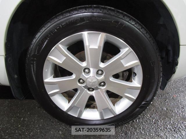 Mitsubishi DELICA 2015-08 8728627-9