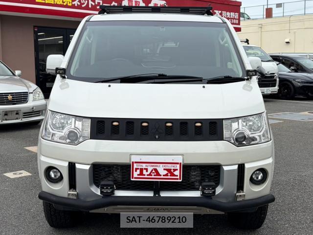 Mitsubishi DELICA 2017-11 8728881-16