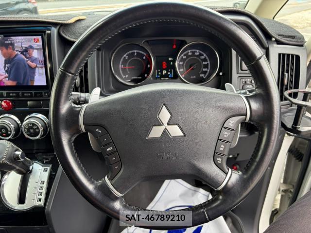 Mitsubishi DELICA 2017-11 8728881-3