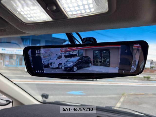 Mitsubishi DELICA 2017-11 8728881-9