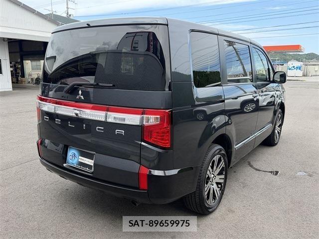 Mitsubishi DELICA 2024-02 8728982-1