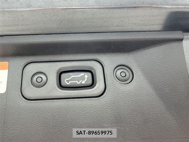 Mitsubishi DELICA 2024-02 8728982-12