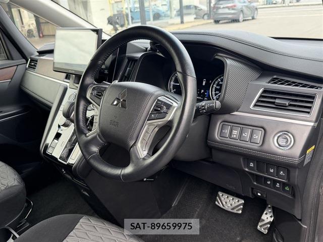 Mitsubishi DELICA 2024-02 8728982-18