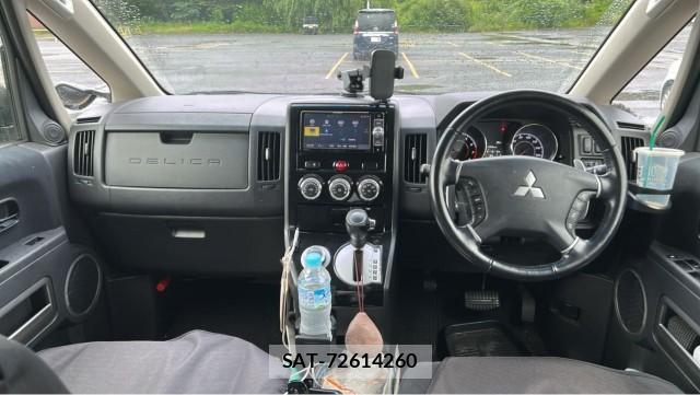 Mitsubishi DELICA 2017-03 8729584-2
