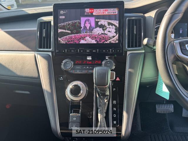 Mitsubishi DELICA 2019-08 8730314-15
