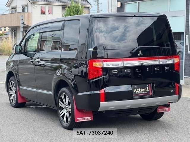 Mitsubishi DELICA 2021-08 8730541-3