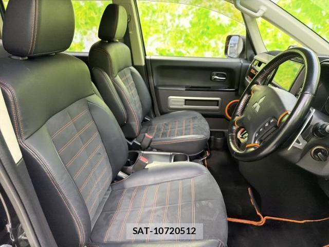 Mitsubishi DELICA 2017-08 8731299-4