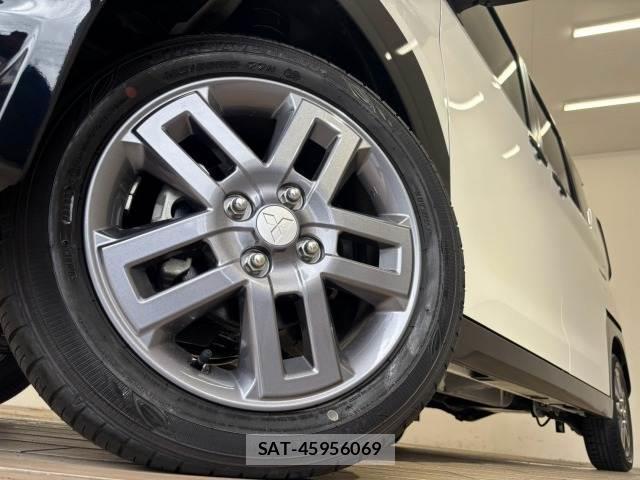 Mitsubishi DELICA MINI 2025-08 8731371-18