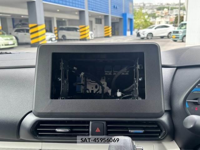 Mitsubishi DELICA MINI 2025-08 8731371-2