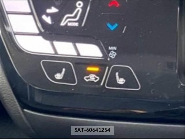 Mitsubishi DELICA MINI 2025-08 8731372-9