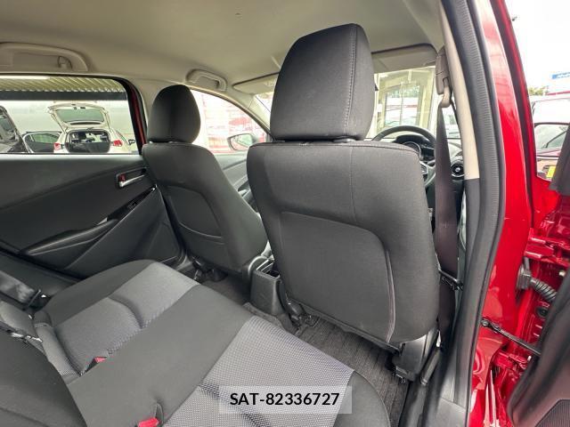 Mazda DEMIO 2017-09 8728003-14