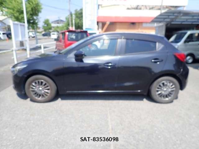 Mazda DEMIO 2015-09 8728609-14