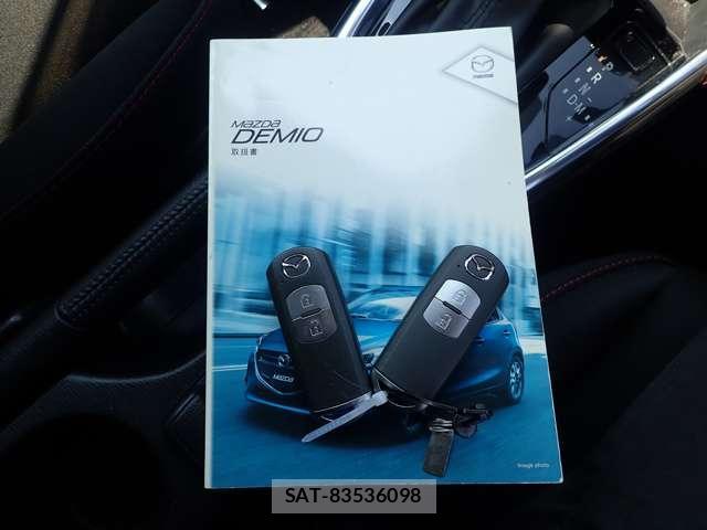 Mazda DEMIO 2015-09 8728609-18