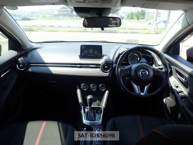 Mazda DEMIO 2015-09 8728609-2