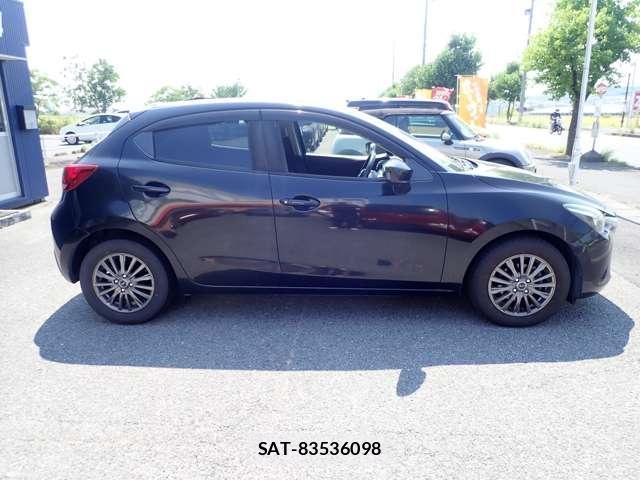 Mazda DEMIO 2015-09 8728609-8
