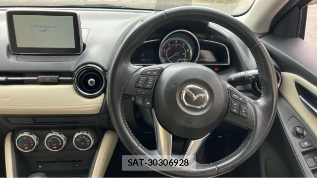Mazda DEMIO 2015-02 8729580-16