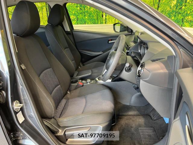 Mazda DEMIO 2016-02 8730845-7