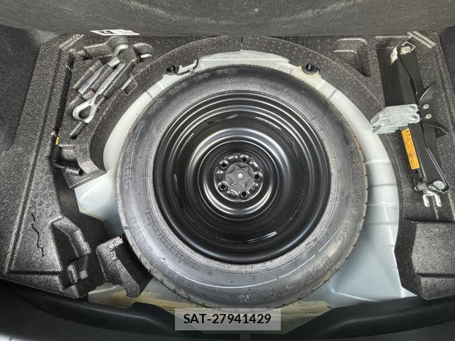 Nissan DUALIS 2012-07 8731180-13