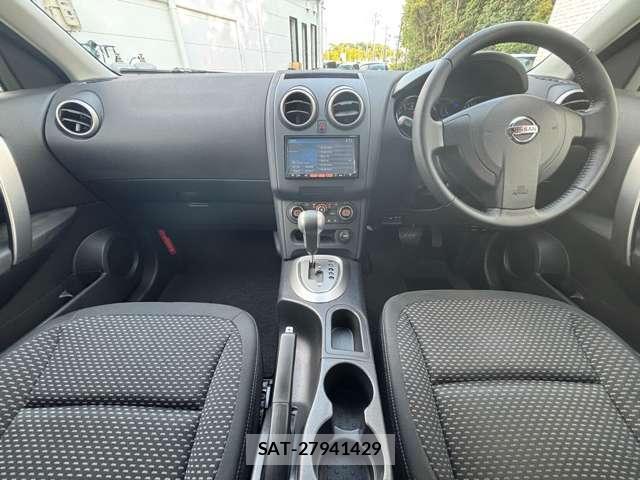 Nissan DUALIS 2012-07 8731180-4