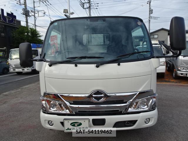 Hino DUTRO 2023-09 8726445-9