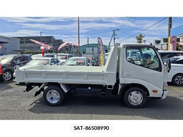 Hino DUTRO 2011-01 8727826-4