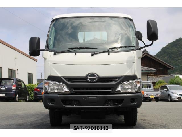 Hino DUTRO 2019-07 8727937-1