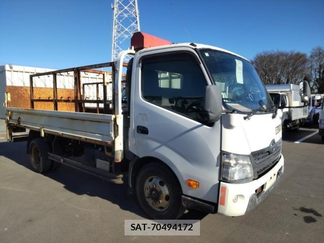 Hino DUTRO 2014-12 8728933-5