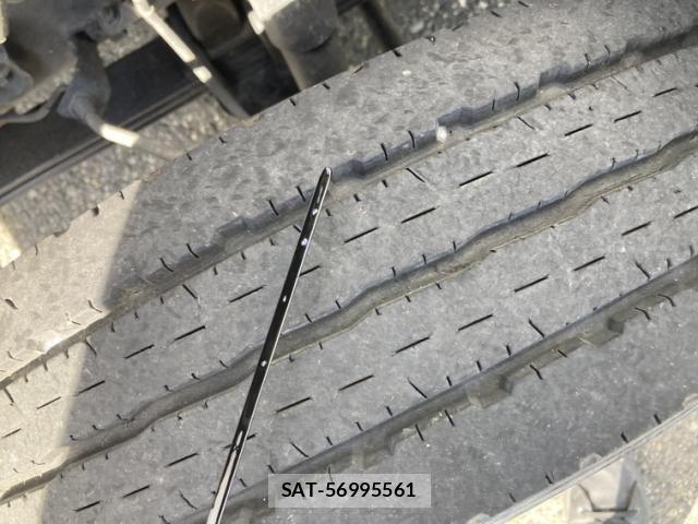 Hino DUTRO 2014-12 8730399-1