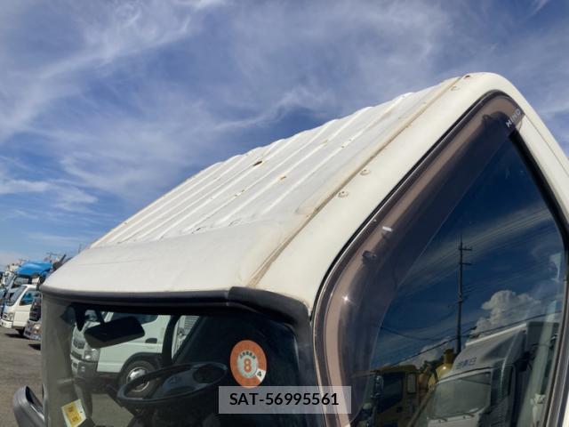 Hino DUTRO 2014-12 8730399-5