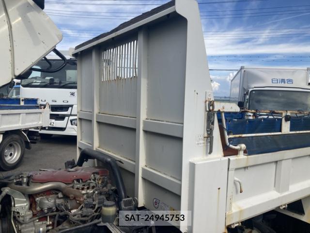 Hino DUTRO 2014-01 8730401-18