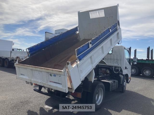 Hino DUTRO 2014-01 8730401-2