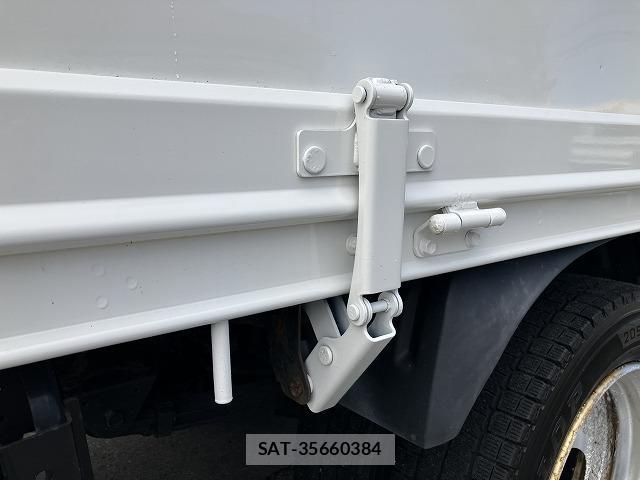 Hino DUTRO 2021-12 8730727-9