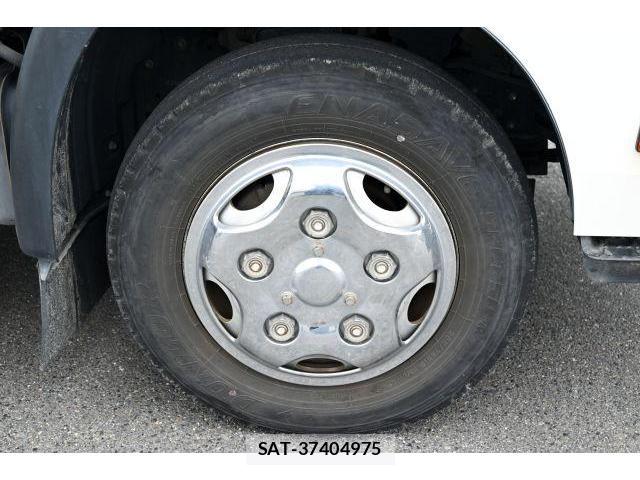 Hino DUTRO 2020-07 8730774-8