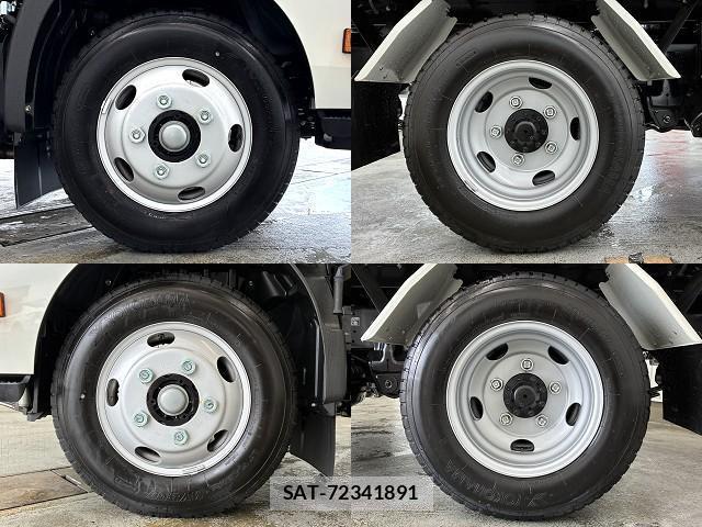 Hino DUTRO 2026-01 8731270-9