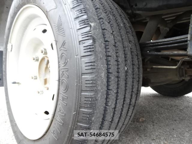 Toyota DYNA TRUCK 2015-10 8726448-19