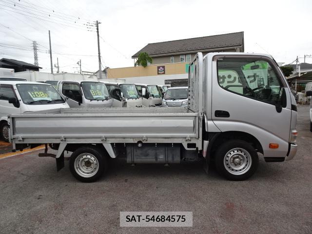 Toyota DYNA TRUCK 2015-10 8726448-3