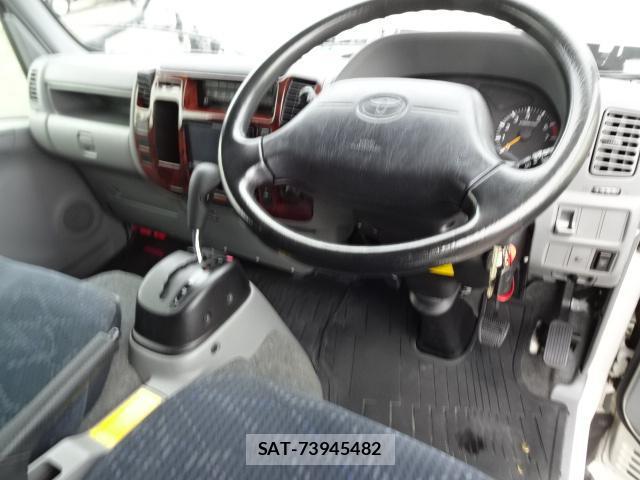 Toyota DYNA TRUCK 2016-03 8726450-2