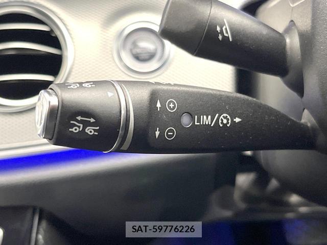 Mercedes Benz E-CLASS 2017-03 8728448-3