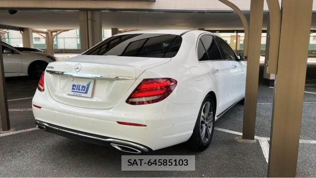 Mercedes Benz E-CLASS 2016-11 8729610-12