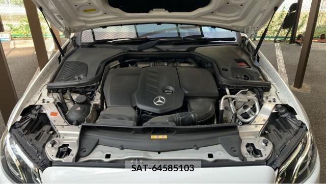 Mercedes Benz E-CLASS 2016-11 8729610-7