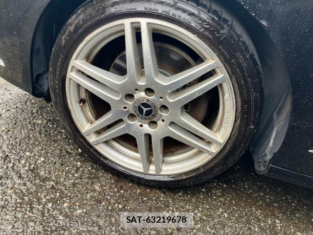 Mercedes Benz E-CLASS 2013-06 8730736-5