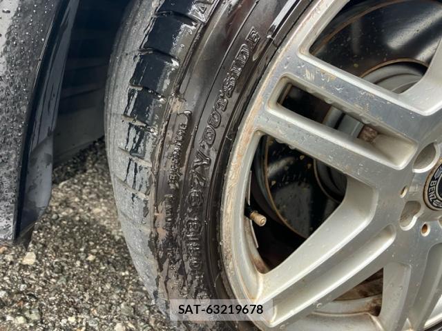 Mercedes Benz E-CLASS 2013-06 8730736-6