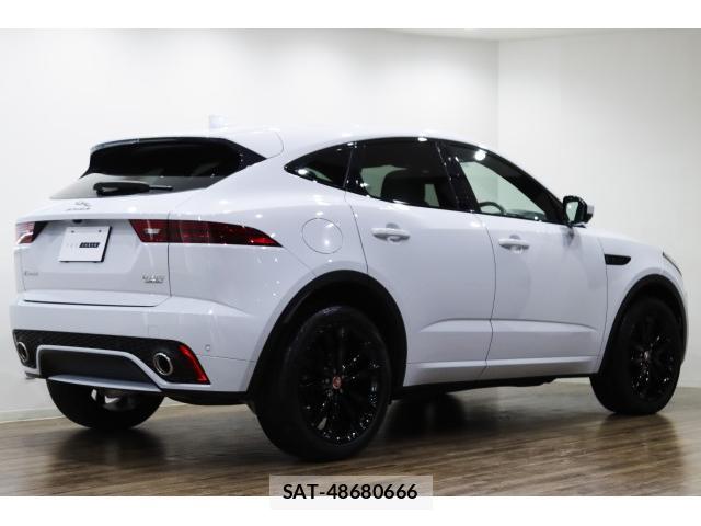 Jaguar E-PACE 2019-09 8726317-6