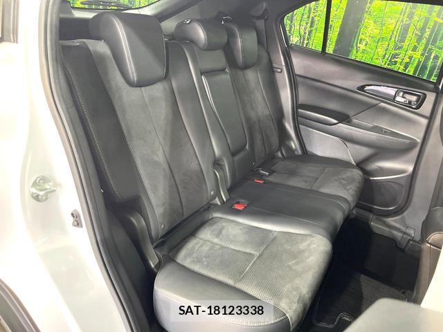 Mitsubishi ECLIPSE CROSS 2022-04 8728705-12