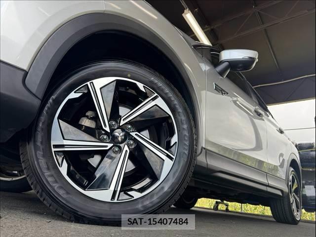 Mitsubishi ECLIPSE CROSS 2021-07 8731356-18